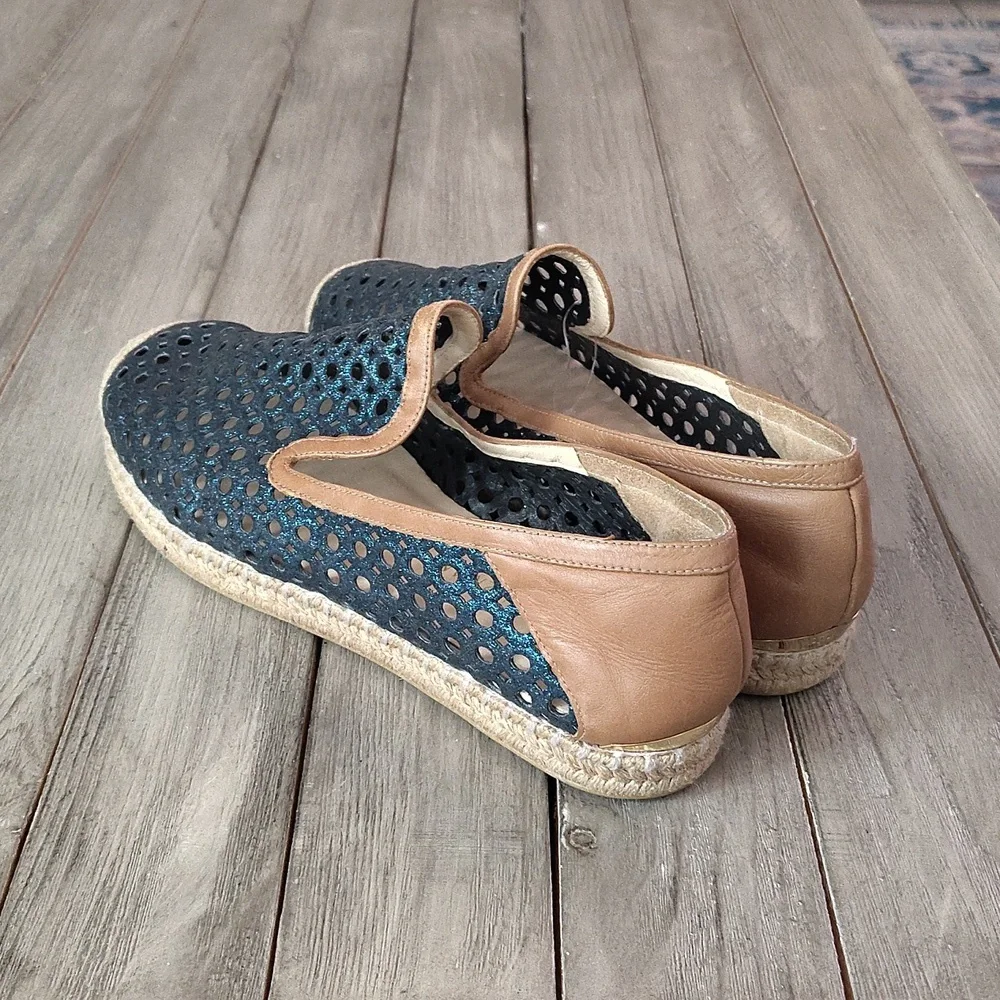 Stuart Weitzman Metallic Blue Glitter Laser Cut County Espadrilles Size EU 40